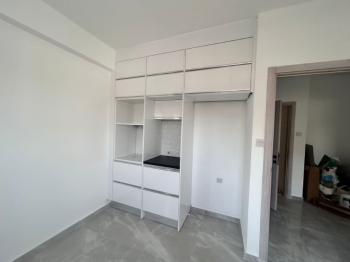 LEFKOŞA YENİŞEHİR'DE  ANA CADDE ÜZERİNDE SATILIK DAİRE 