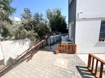 LEFKOŞA HAMİTKÖYDE SATILIK 2 + 1 ZEMİNKAT DAİRE 