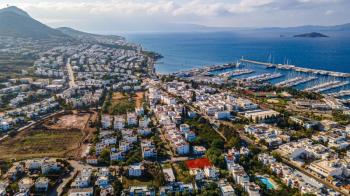 Tayman'dan Bodrum Turgutreis Merkez Ruhsatlı İnşaata Hazır Arsa