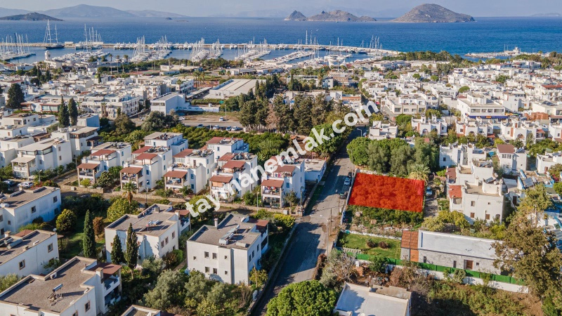 Tayman'dan Bodrum Turgutreis Merkez Ruhsatlı İnşaata Hazır Arsa