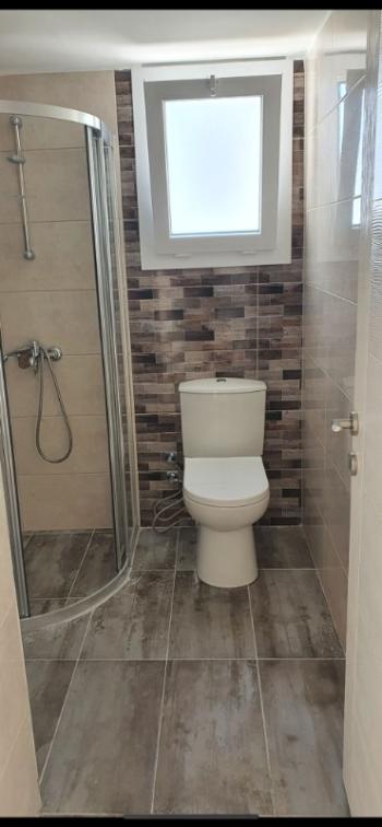 Lefkoşa K.Kaymaklı'da Kısmen Eşyalı TÜRK KOÇANLI SATILIK 2+1 DAİRE