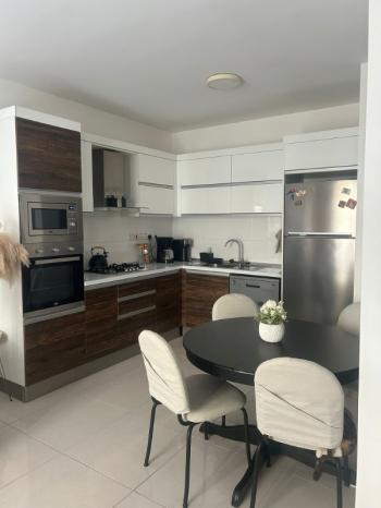 Lefkoşa K.Kaymaklı'da Kısmen Eşyalı TÜRK KOÇANLI SATILIK 2+1 DAİRE