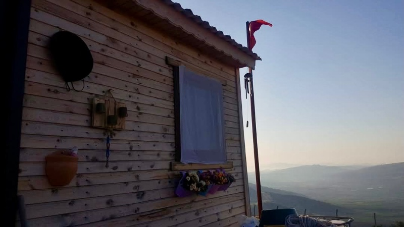 DijitalEmlak’tan İznik Alakaya’da Etrafı çevrili göl manzaralı Satılık 6 dönüm Kıymetli Arazi. 