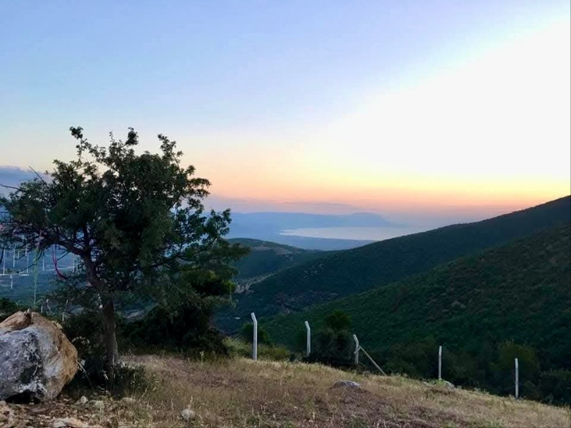 DijitalEmlak’tan İznik Alakaya’da Etrafı çevrili göl manzaralı Satılık 6 dönüm Kıymetli Arazi. 