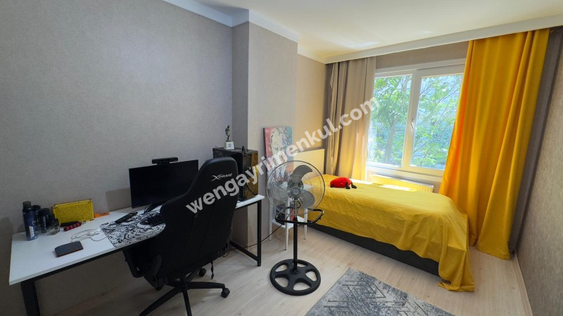 BÜYÜKÇEKMECE PINARTEPE MAH GREEN TOWN SİTESİ - SATILIK 3+1 DAİRE