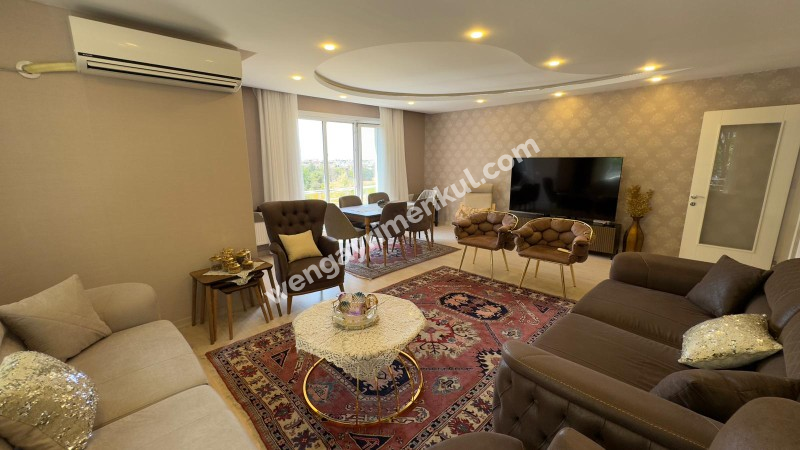 BÜYÜKÇEKMECE PINARTEPE MAH GREEN TOWN SİTESİ - SATILIK 3+1 DAİRE