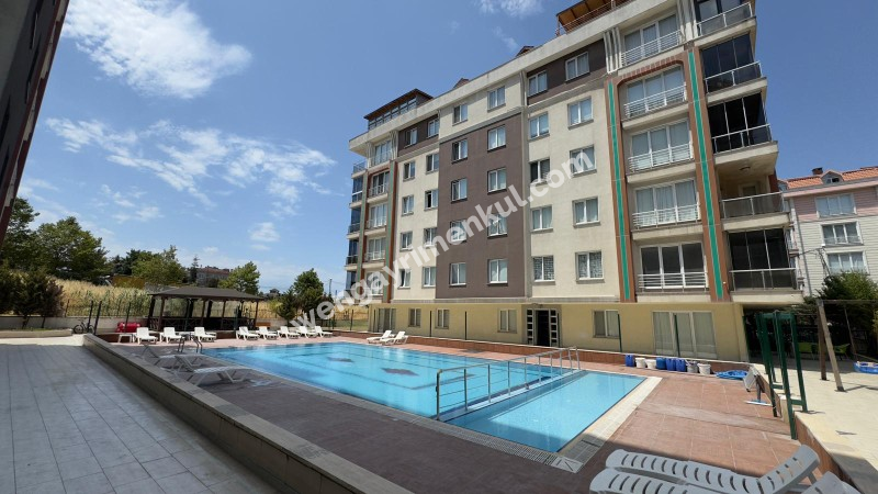 BÜYÜKÇEKMECE PINARTEPE MAH GREEN TOWN SİTESİ - SATILIK 3+1 DAİRE