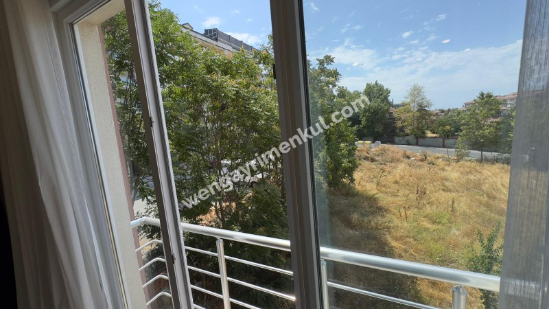 BÜYÜKÇEKMECE PINARTEPE MAH GREEN TOWN SİTESİ - SATILIK 3+1 DAİRE
