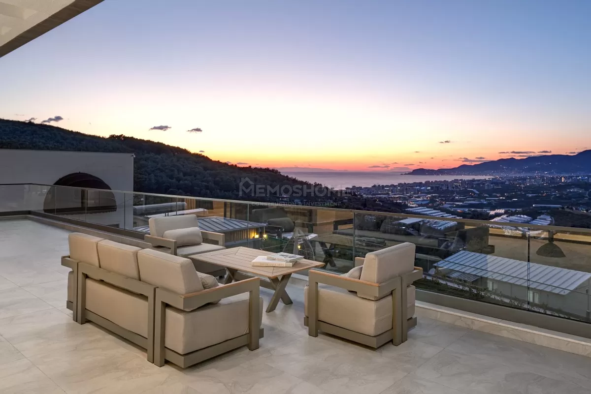 Luxusvilla mit Meerblick Kargicak