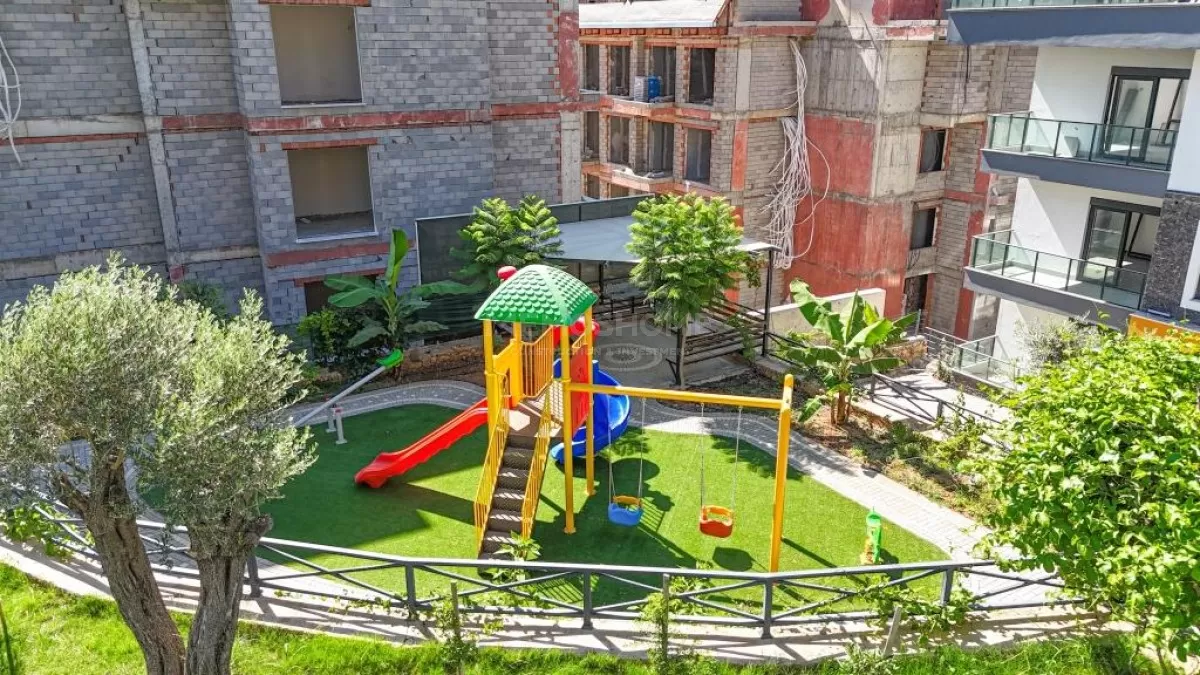 Меблированная Квартира с Садом