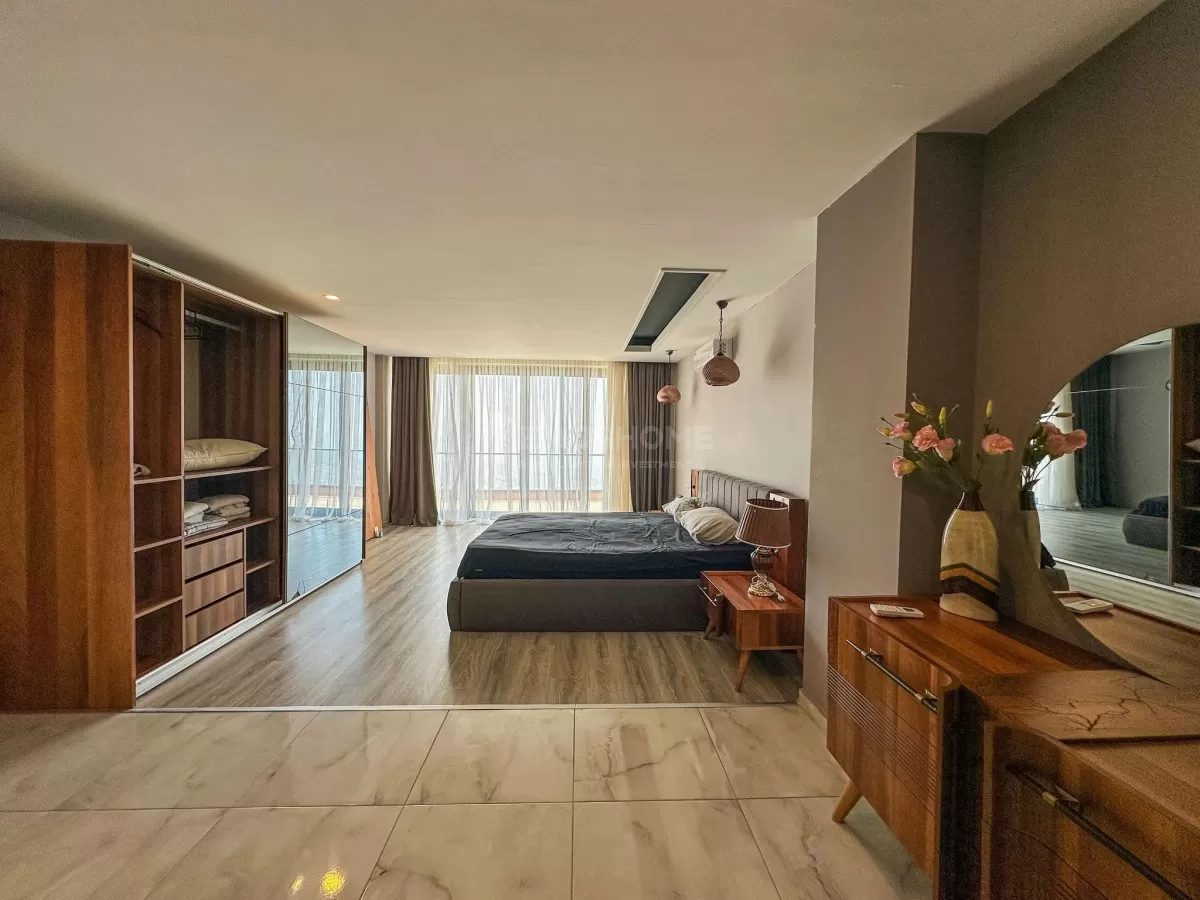 Manzaralı Lüks Triplex Villa