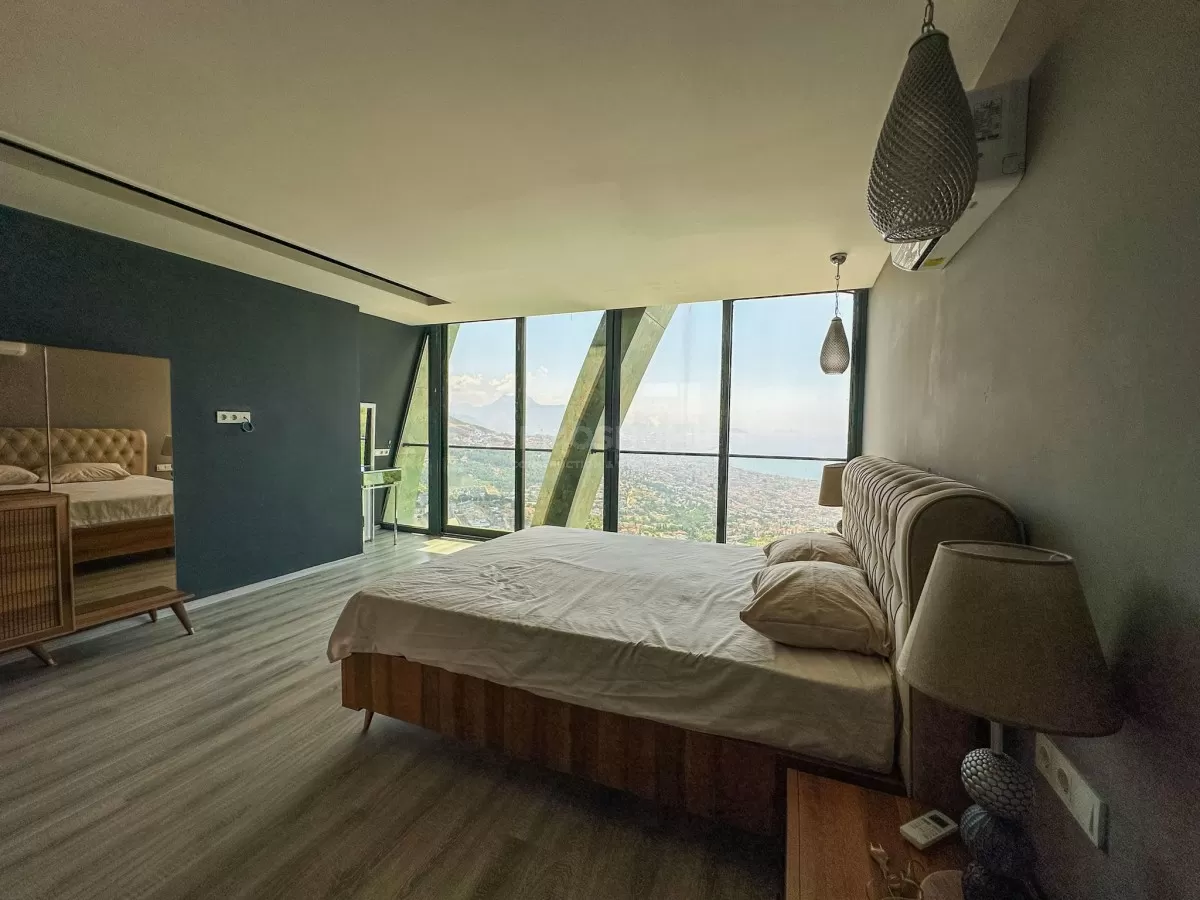 Manzaralı Lüks Triplex Villa