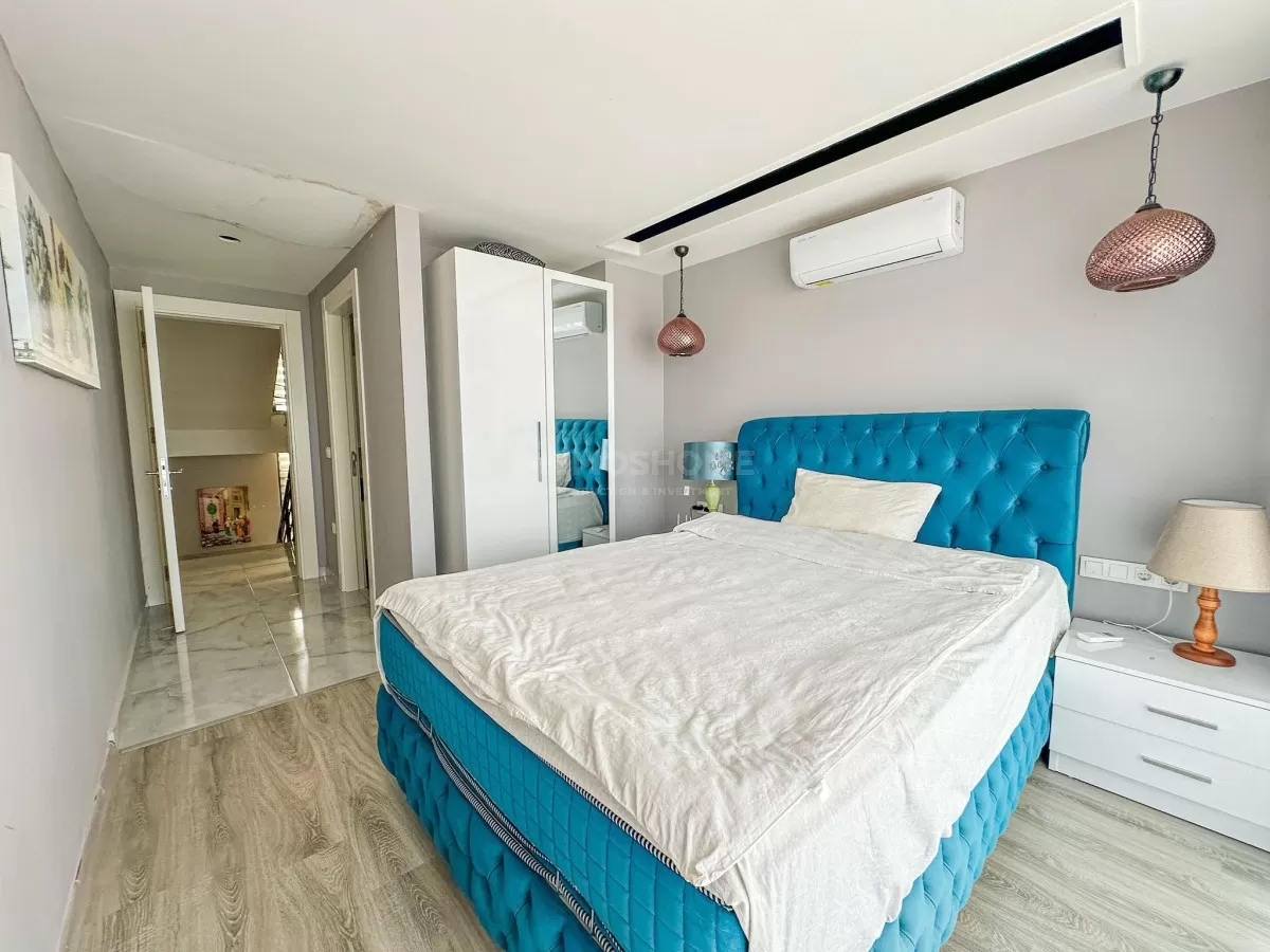 Manzaralı Lüks Triplex Villa