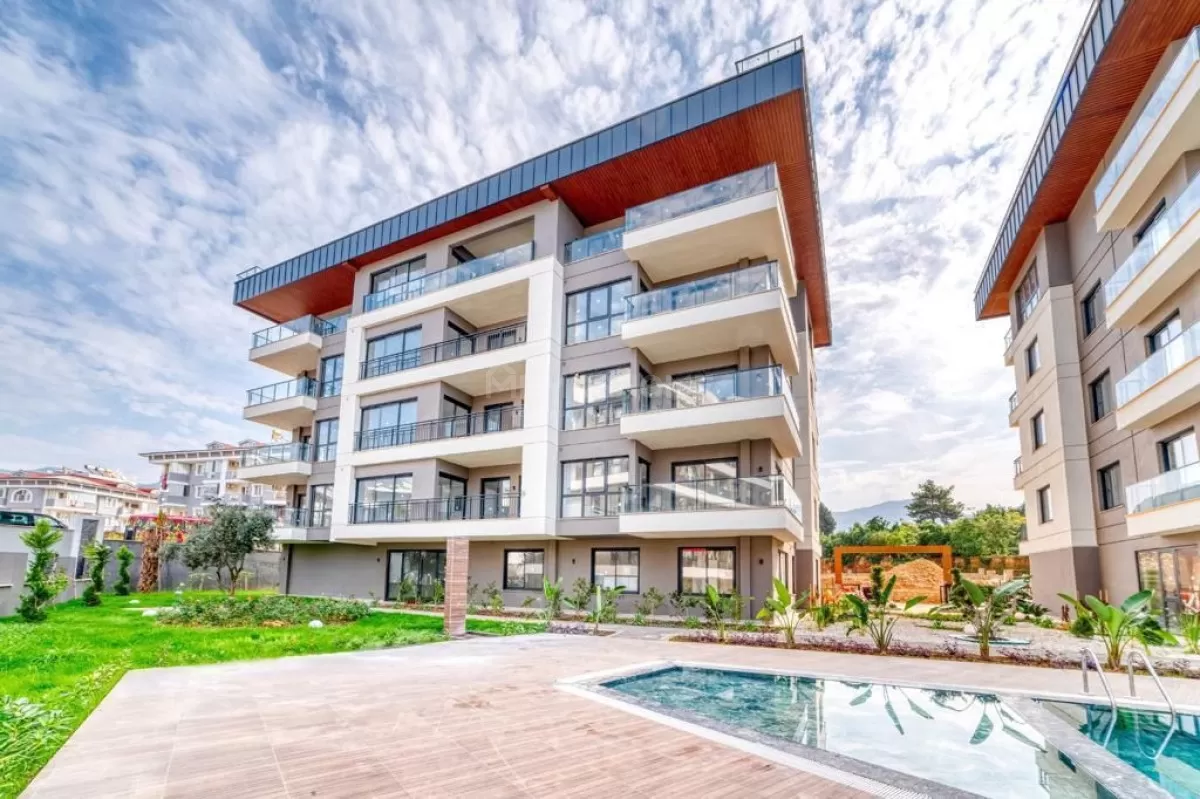 Меблированная просторная квартира в Оба