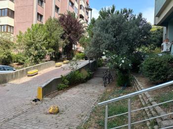 ACIBADEM İŞBANKASI BLOKLARI BÜYÜK 2+1 KİRALIK DAİRE