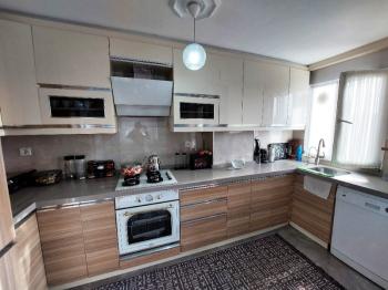 WEN BERKAN GÜLER^DEN EYÜP ESENTEPE'DE 3+1 120 m2 5. KAT ASANSÖRLÜ ŞEHİR MANZARALI