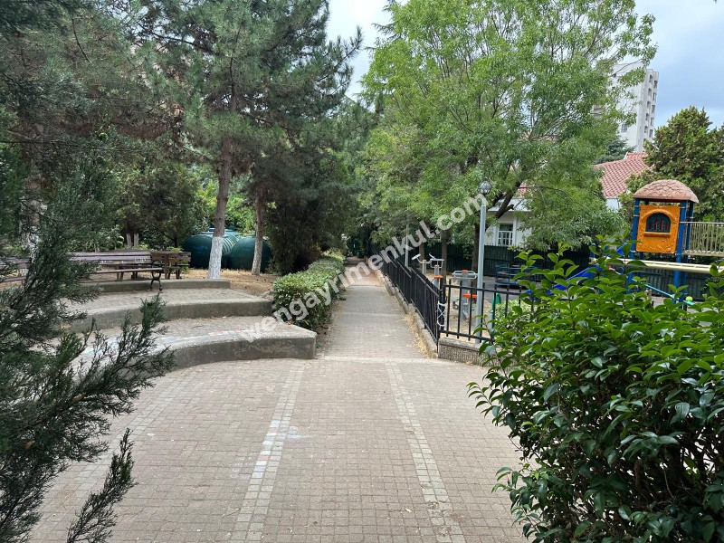 ACIBADEM İŞBANKASI BLOKLARI BÜYÜK 2+1 KİRALIK DAİRE