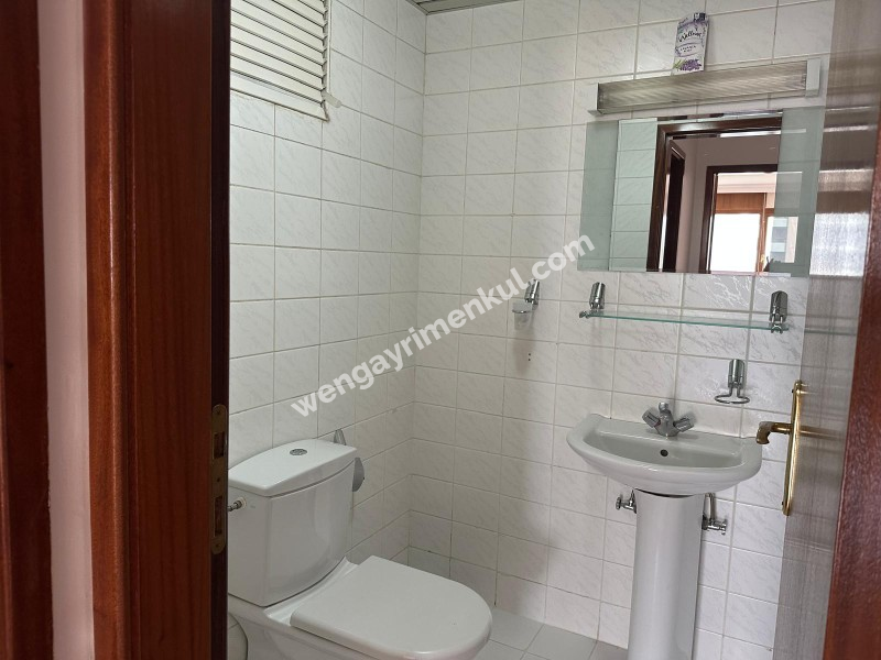 ACIBADEM İŞBANKASI BLOKLARI BÜYÜK 2+1 KİRALIK DAİRE