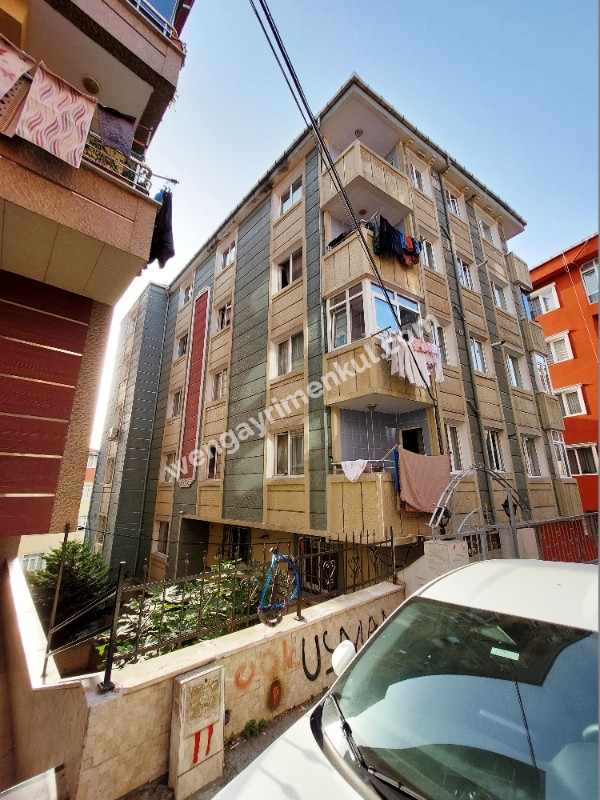 WEN BERKAN GÜLER^DEN EYÜP ESENTEPE'DE 3+1 120 m2 5. KAT ASANSÖRLÜ ŞEHİR MANZARALI