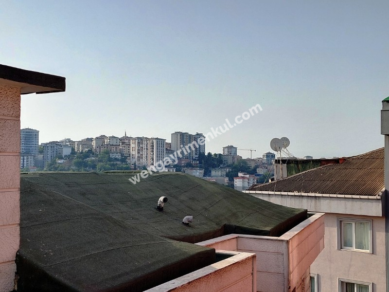 WEN BERKAN GÜLER^DEN EYÜP ESENTEPE'DE 3+1 120 m2 5. KAT ASANSÖRLÜ ŞEHİR MANZARALI