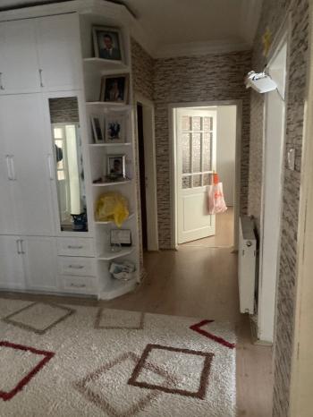 GÜVENAY - ÇORUM Ulukavak Sakarya Okulu Yanı'nda 4+1 Satılık Daire!