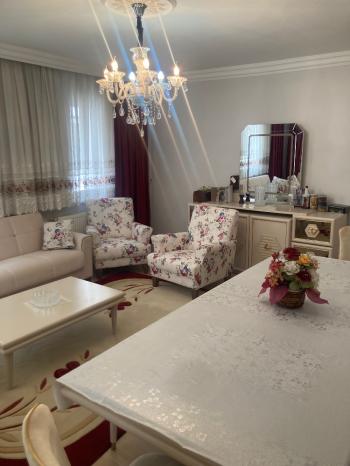 GÜVENAY - ÇORUM Ulukavak Sakarya Okulu Yanı'nda 4+1 Satılık Daire!