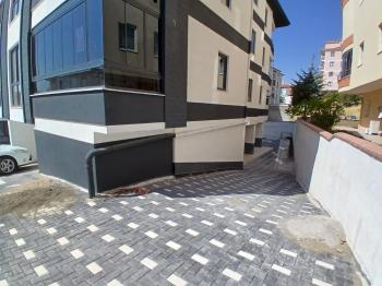 GÜVENAY - ÇORUM Bahçelievler İsmail Kakaç İlkokulu Civarı'nda Satılık 3+1 Daire!