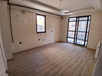 GÜVENAY - ÇORUM Bahçelievler İsmail Kakaç İlkokulu Civarı'nda Satılık 3+1 Daire!