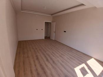 GÜVENAY - ÇORUM Bahçelievler İsmail Kakaç İlkokulu Civarı'nda Satılık 3+1 Daire!