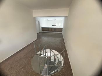 LEFKOŞA ORTAKÖY'DE ANA CADDE ÜZERİNDE AYLIK ÖDEMELİ KİRALIK İŞ YERİ