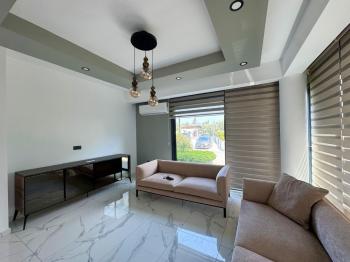 KKTC Girne Ozanköy de Deniz Manzaralı Geniş Teraslı Ful Eşyalı Fırsat Villa