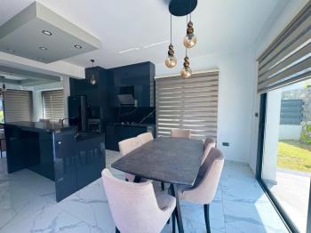 KKTC Girne Ozanköy de Deniz Manzaralı Geniş Teraslı Ful Eşyalı Fırsat Villa