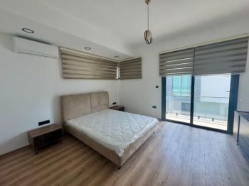 KKTC Girne Ozanköy de Deniz Manzaralı Geniş Teraslı Ful Eşyalı Fırsat Villa