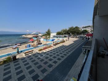 EMLAK HABERCİSİ 'NDEN MUDANYA GÜZELYALI SAHİLDE İDO 'YA 50 METRE PANORAMİK DENİZ MANZARALI SATILIK 2+1 DAİRE