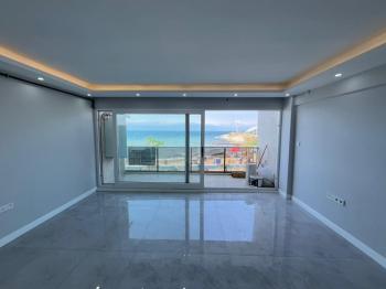 EMLAK HABERCİSİ 'NDEN MUDANYA GÜZELYALI SAHİLDE İDO 'YA 50 METRE PANORAMİK DENİZ MANZARALI SATILIK 2+1 DAİRE