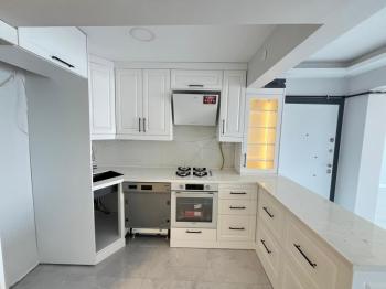 EMLAK HABERCİSİ 'NDEN MUDANYA GÜZELYALI SAHİLDE İDO 'YA 50 METRE PANORAMİK DENİZ MANZARALI SATILIK 2+1 DAİRE