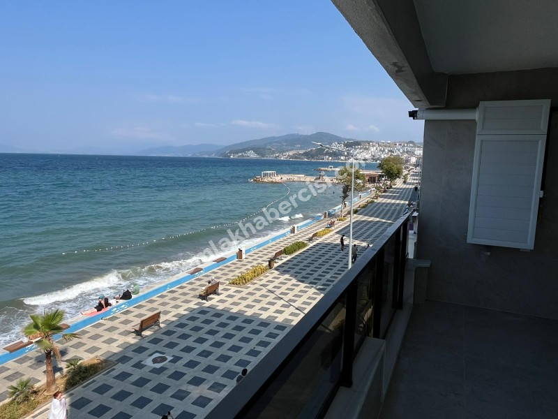 EMLAK HABERCİSİ 'NDEN MUDANYA GÜZELYALI SAHİLE SIFIR PANORAMİK DENİZ MANZARALI SATILIK LÜKS 2+1 DAİRE