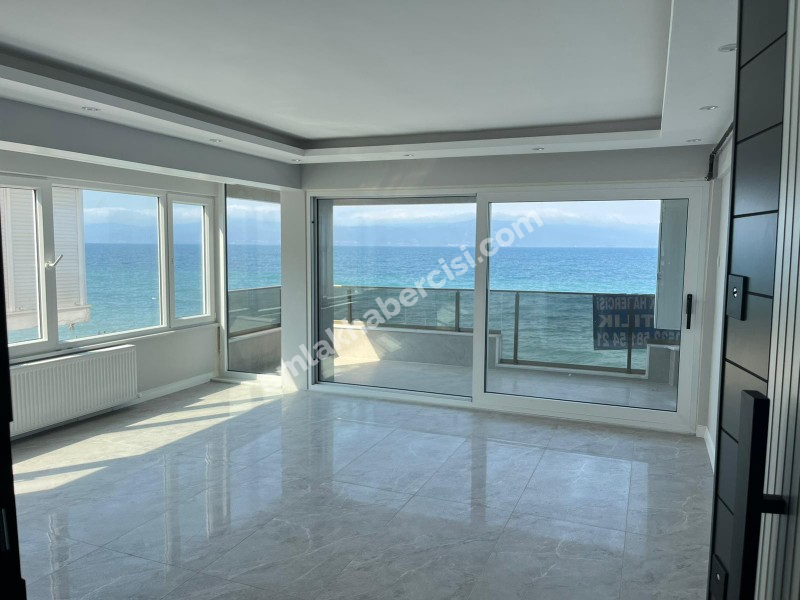 EMLAK HABERCİSİ 'NDEN MUDANYA GÜZELYALI SAHİLE SIFIR PANORAMİK DENİZ MANZARALI SATILIK LÜKS 2+1 DAİRE