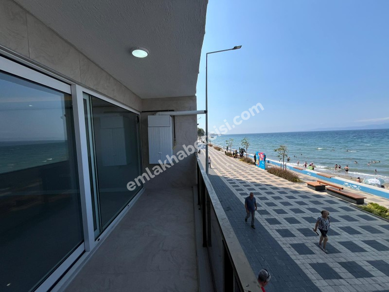 EMLAK HABERCİSİ 'NDEN MUDANYA GÜZELYALI SAHİLDE İDO 'YA 50 METRE PANORAMİK DENİZ MANZARALI SATILIK 2+1 DAİRE