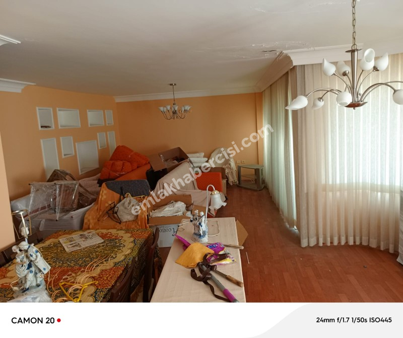 EMLAK HABERCİSİ 'NDEN MUDANYA KUMYAKA'DA 129 M2 TABANDA,  DENİZ GÖRÜR,  2 KATLI, 2 DAİRELİ, GARAJI VE BAHÇESİ OLAN MÜSTAKİL EV 