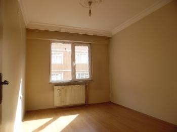 KUMYOL CADDESİNDE 2+1 KİRALIK DAİRE 