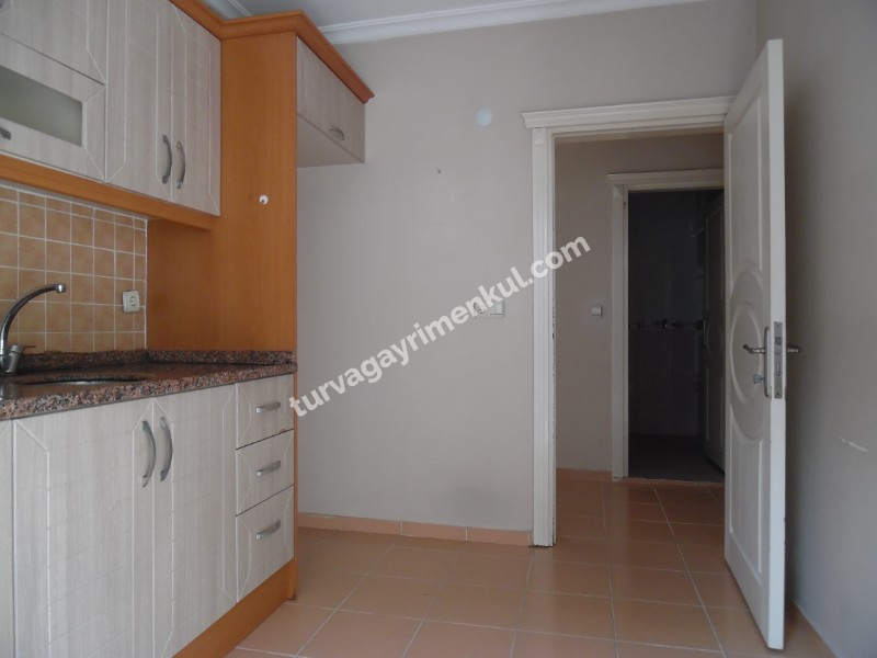 KUMYOL CADDESİNDE 2+1 KİRALIK DAİRE 