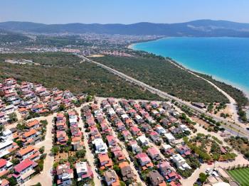 Didim Akbük Kerem Sitesinde Satılık Yazlık Ön Sıra İlk Ev