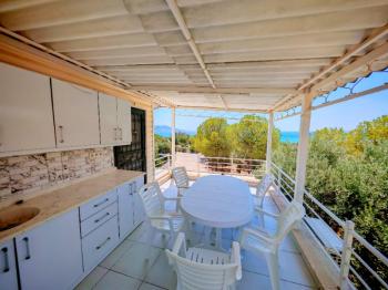 Didim Akbük Kerem Sitesinde Satılık Yazlık Ön Sıra İlk Ev