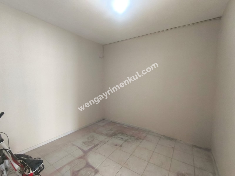 BAYRAKLI EMEK MAHALLESİ KİRALIK İŞYERİ