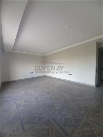 Güvenay - Çorum Tavukluk Ahçılar Mevkii Ara Kat Sıfır 4+1 