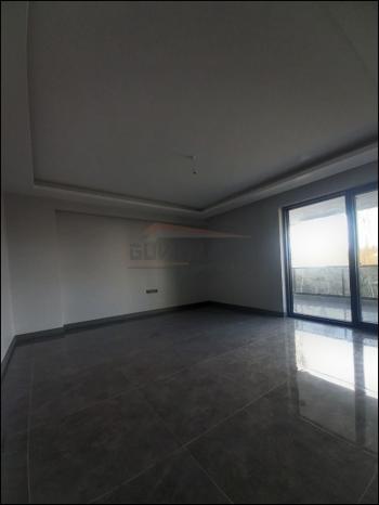 Güvenay - Çorum Tavukluk Ahçılar Mevkii Ara Kat Sıfır 4+1 