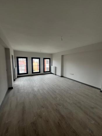 DEMİRCİLER MAH. YENİ YAPILAN TOKİLERDE SIFIR SATILIK 3+1 DAİRE