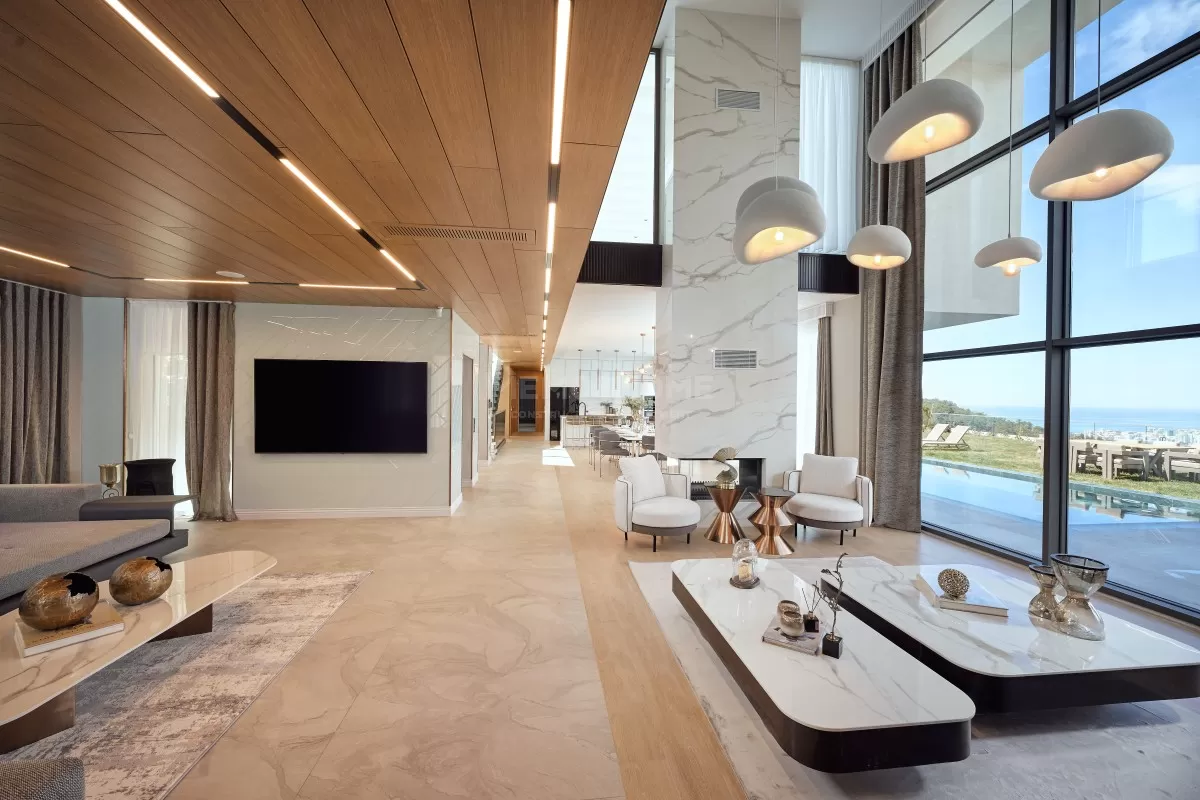 Luxusvilla mit Meerblick Kargicak