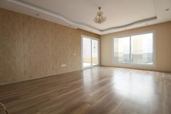 ASLAN'DAN MEZİTLİ DE HAVUZLU SİTEDE GENİŞ METRAJLI KİRALIK 3+1